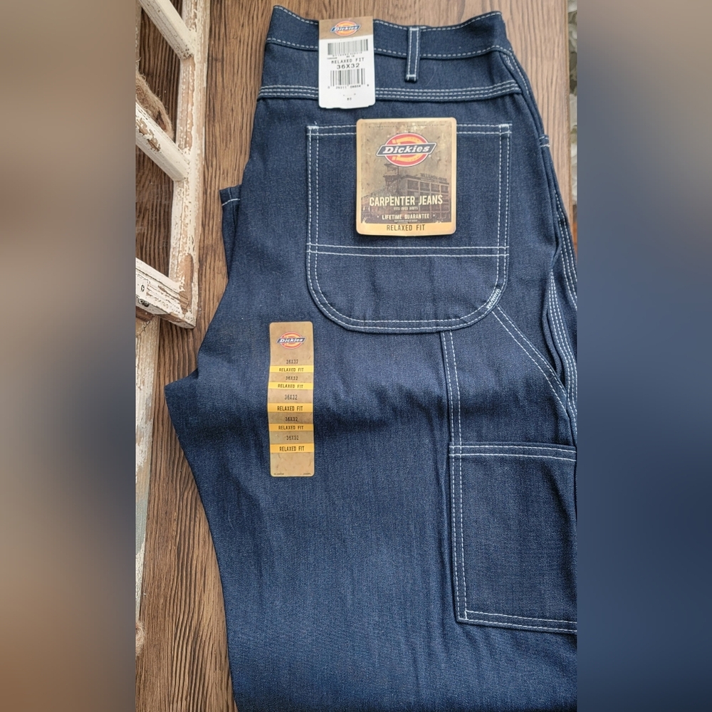 Dickies Men's Relaxed Fit Carpenter Jeans - NWT 36X32